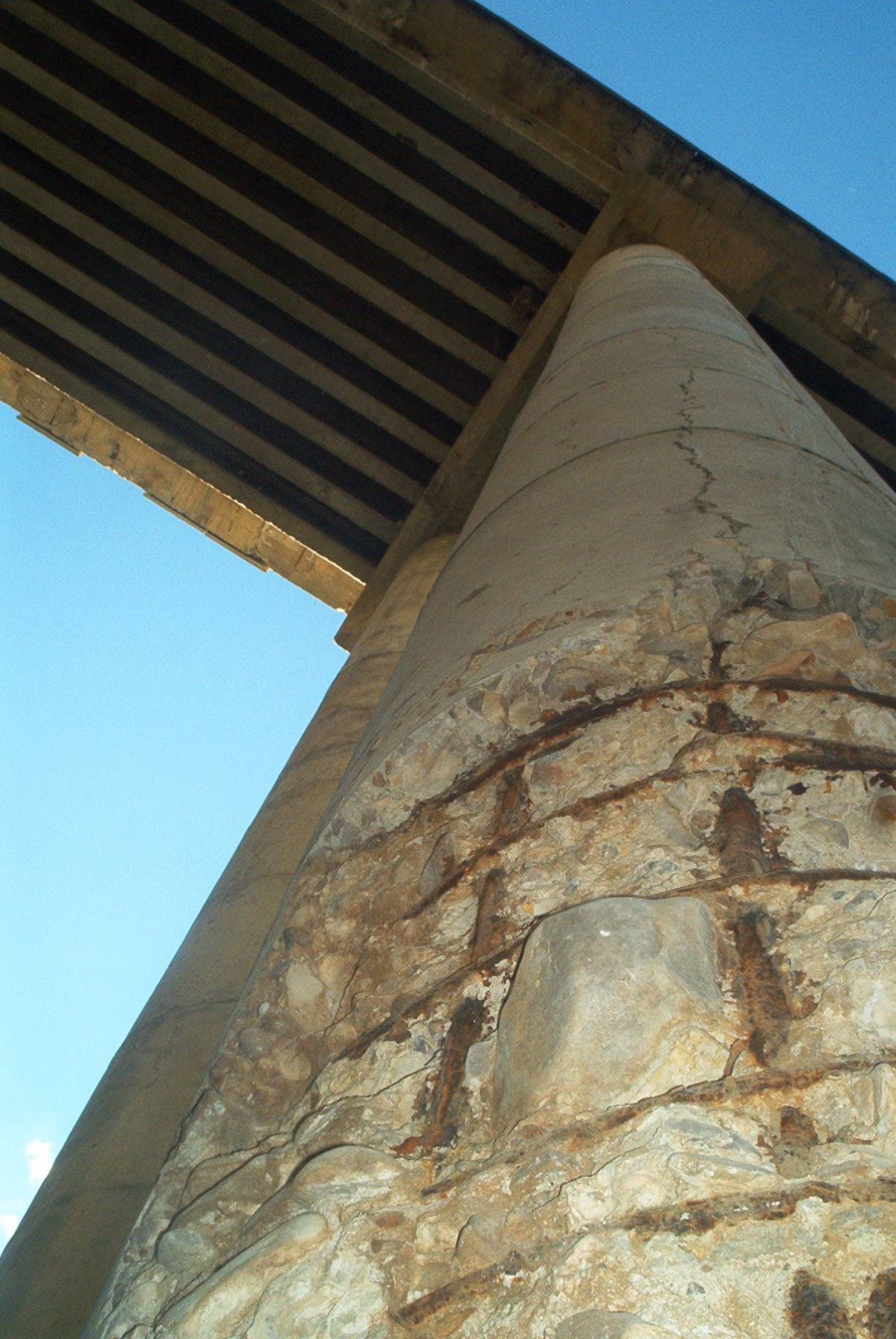 Pilar — estado inicial · Puente de El Atazar