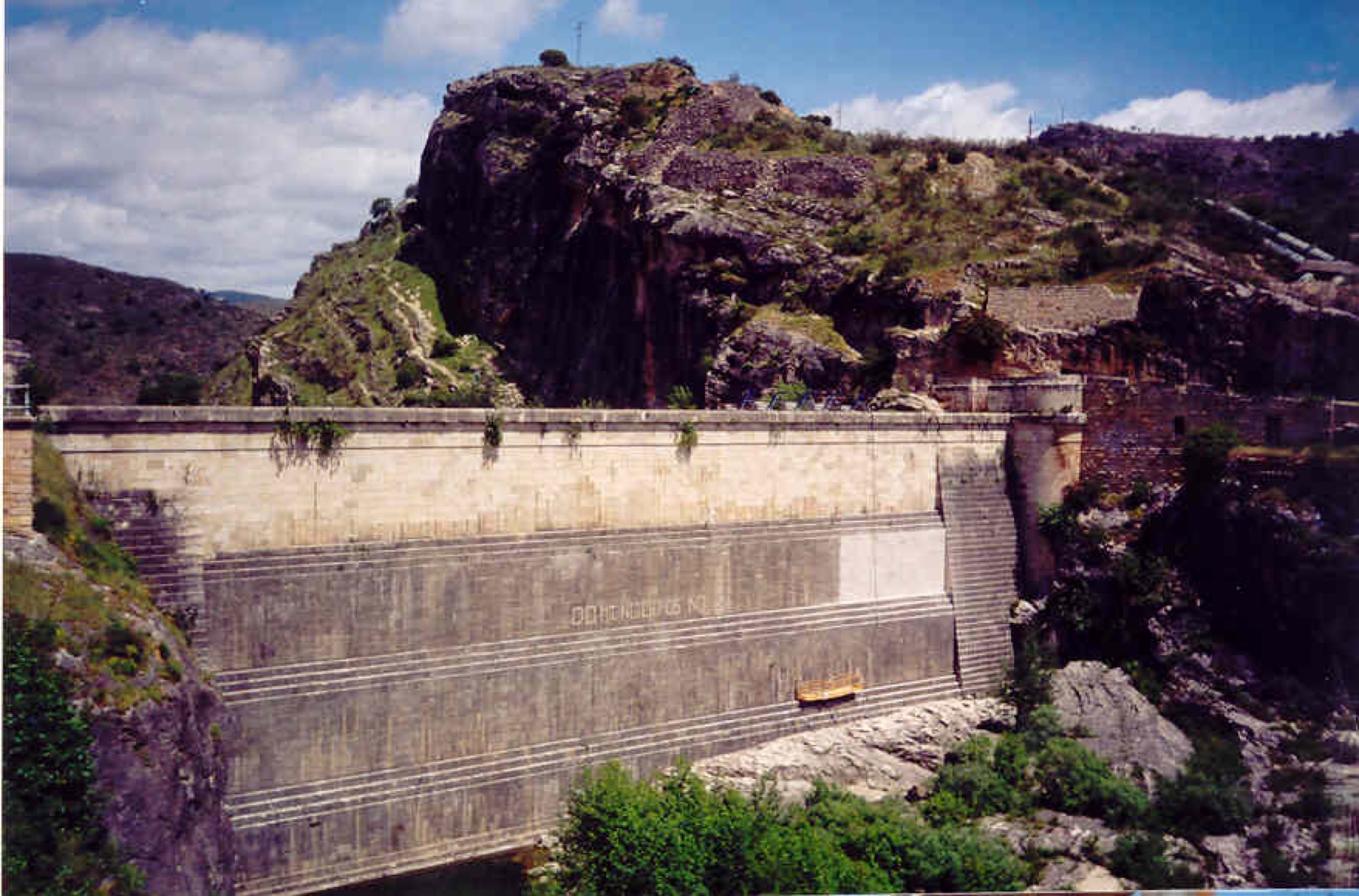 Presa del Pontón de la Oliva